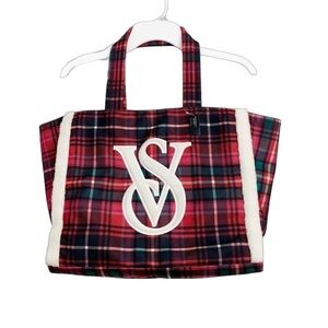 NWT* Victoria’s Secret Limited Edition Tartan Plaid Sherpa Carryall Tote Bag